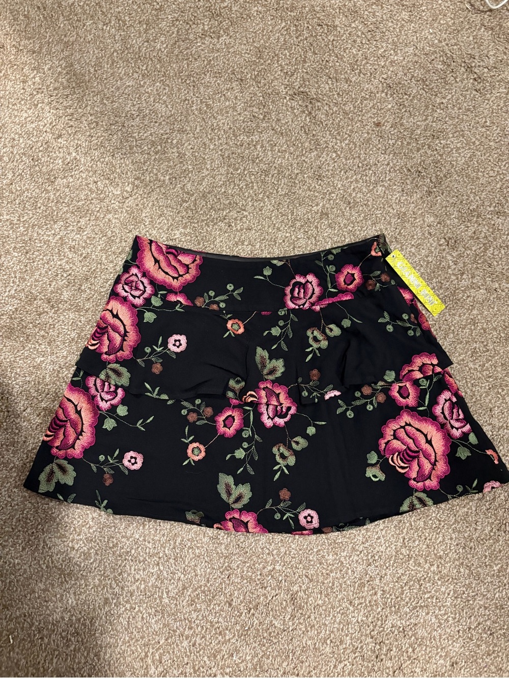 Gianni Bini Black Mini Skirt with Pink Rose Embroidery